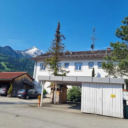 Haus Kreuzeckwiese - Juebilaumsgrat Lejlighed Garmisch-Partenkirchen